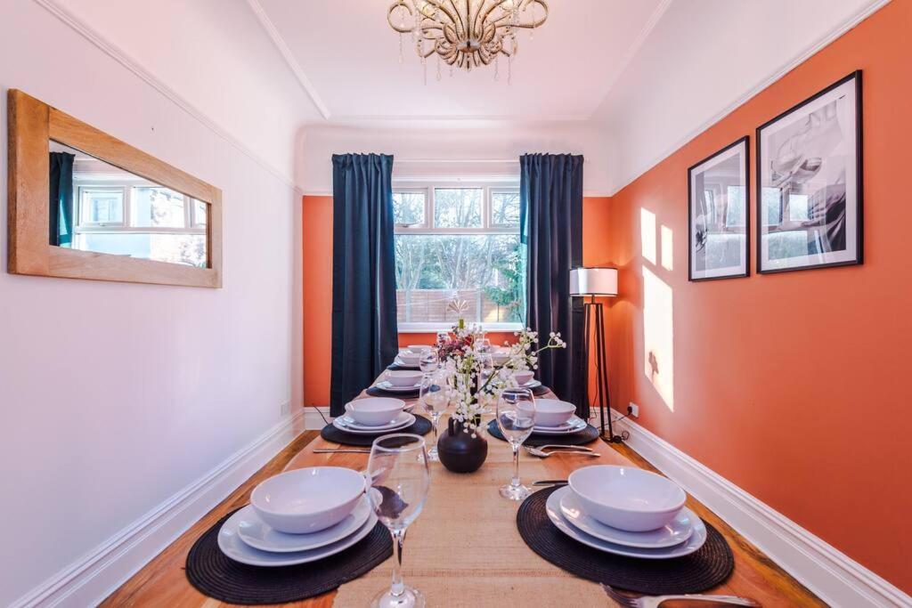 Huge House In Leeds 6Br Sleeps13 By Purestay Short Lets Meanwood Eksteriør billede